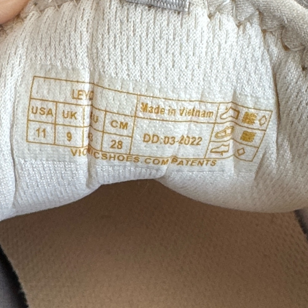 Vionic Leyo Sneakers 11 - Picture 8 of 9